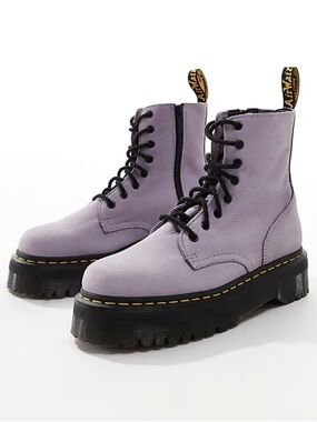 Dr. Martens Lavender Jadon III Pisa Leather Platform Boots - Size 9 NWOB